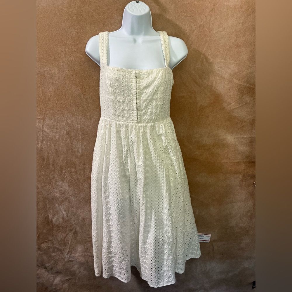OLIVACEOUS Cream Eyelet‎ Midi Dress-Large